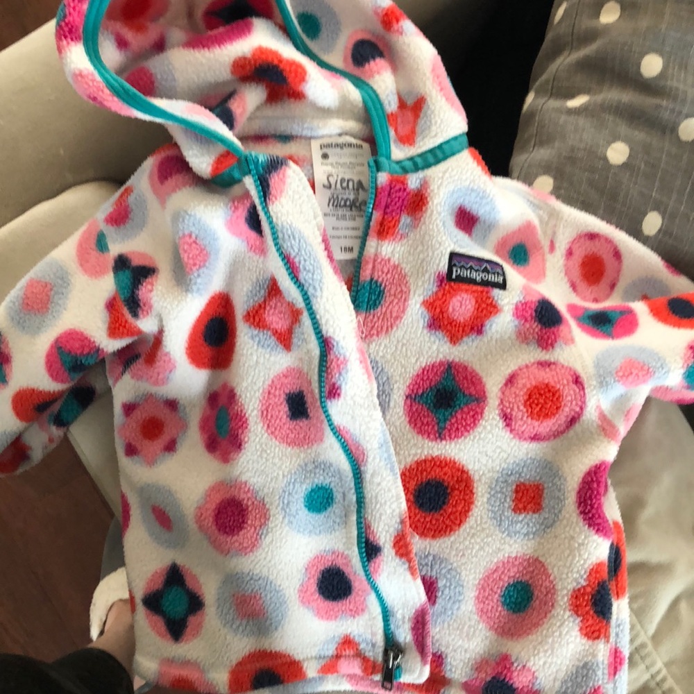 Patagonia fleece jacket 18 months